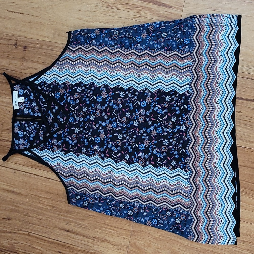Monteau Large size, lightweight summer top.